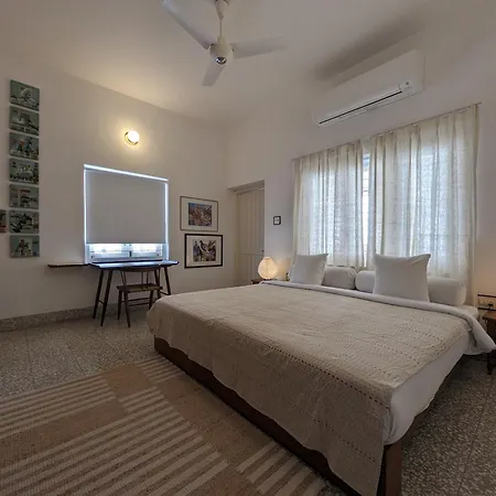 Fouzdar House - A Luxunlock Private Retreat-3